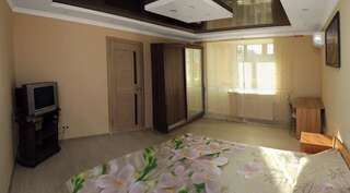 Апартаменты Apartment on Krechschatyk 200 Черкассы Апартаменты-2