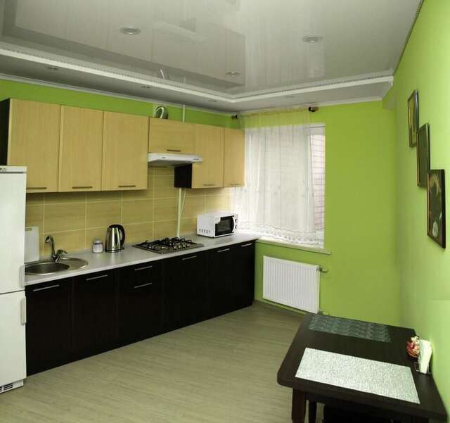 Апартаменты Apartment on Krechschatyk 200 Черкассы-3